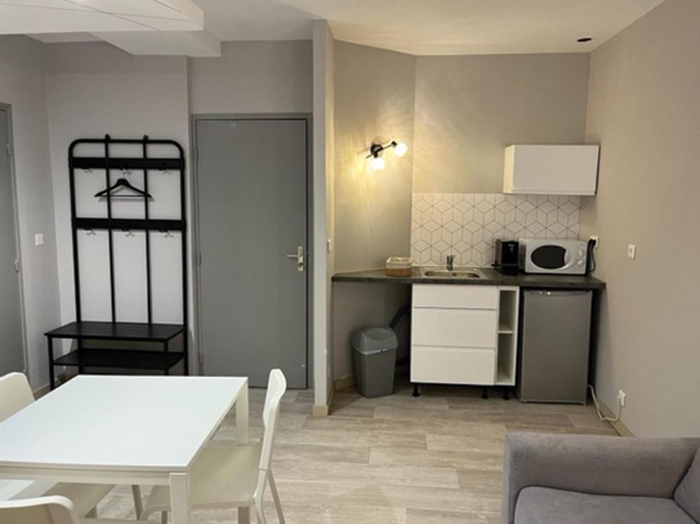 O'Zinc Aparthotel Viviez Екстериор снимка