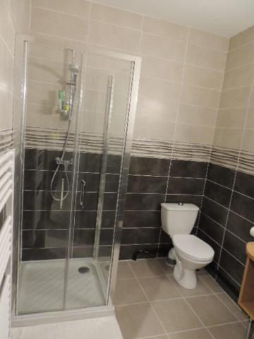 O'Zinc Aparthotel Viviez Екстериор снимка